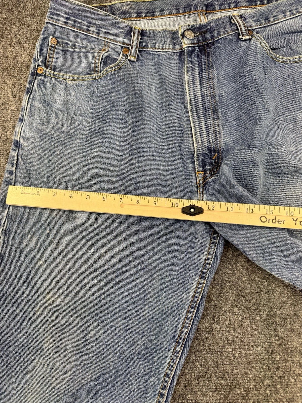 Levi's Men's Jeans W38 L34 Light Wash Blue Denim Straight Leg Distressed