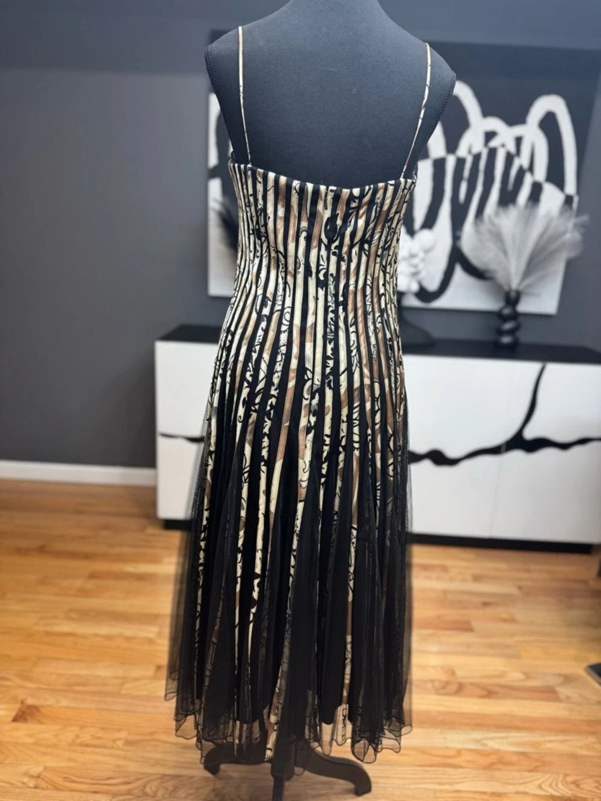 JS Collections Black Cream Strapless Pleated Overlay Dress Women's Size 10 EUC