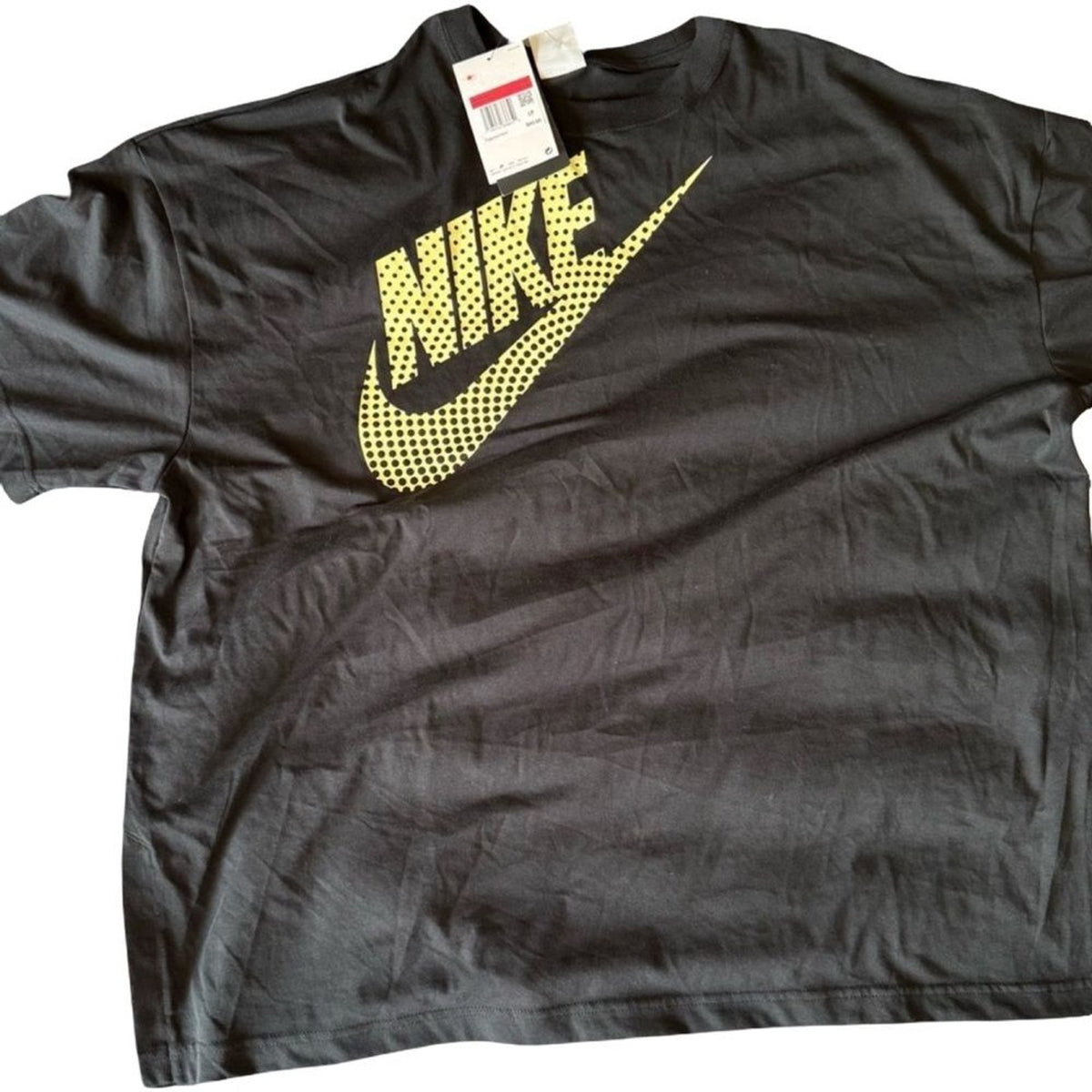 Nike Oversized Graphic Tee Women’s Large Black Yellow Logo Shirt NWT