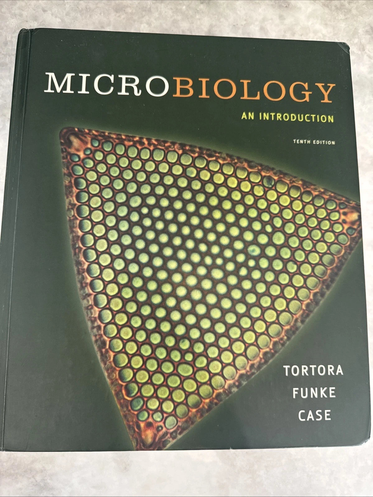 Microbiology An Introduction 10th Edition Tortora Funke Case Hardcover