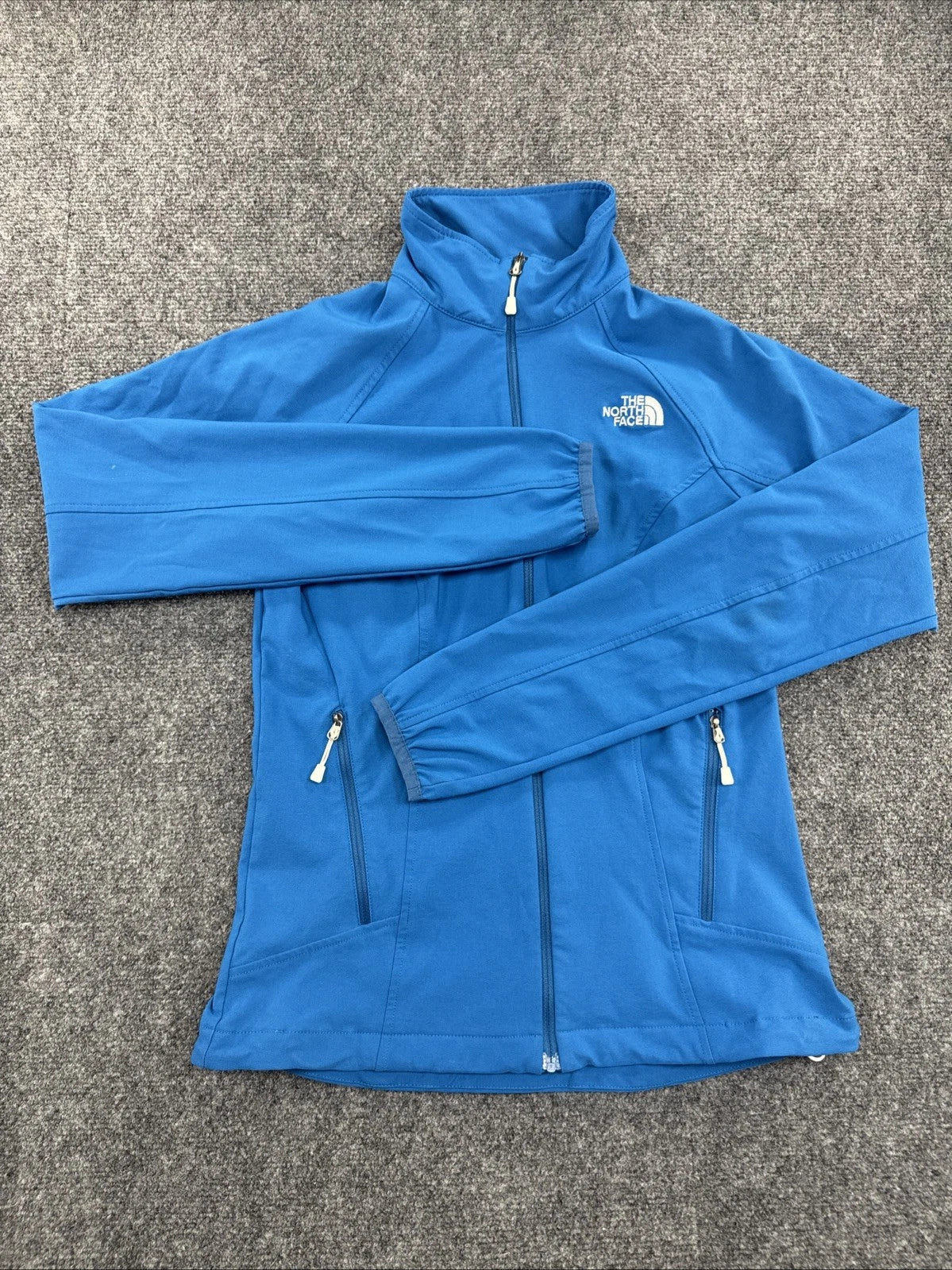The North Face Women’s Small Blue Softshell Jacket Full Zip Outdoor Hiking