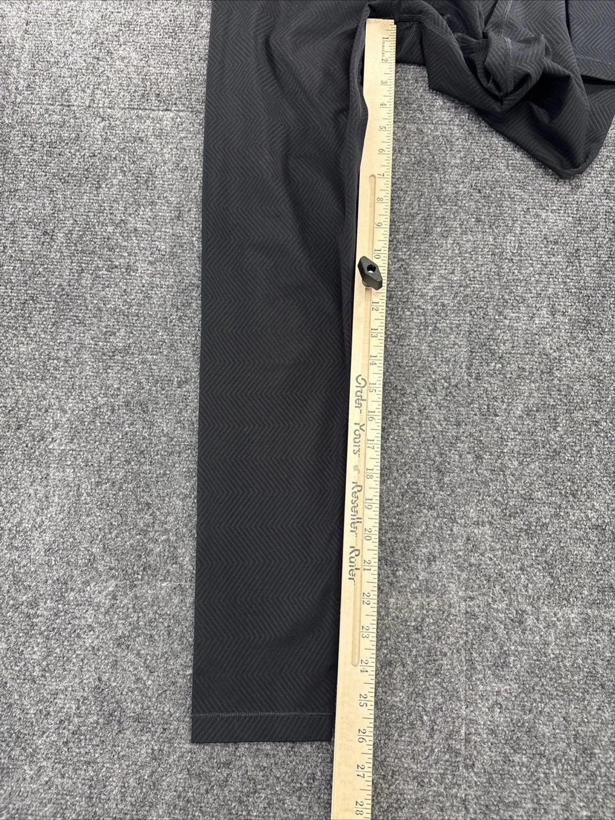 Nike Pro Women's Medium Dri-FIT Black NIKE Graphic Compression Leggings 856238