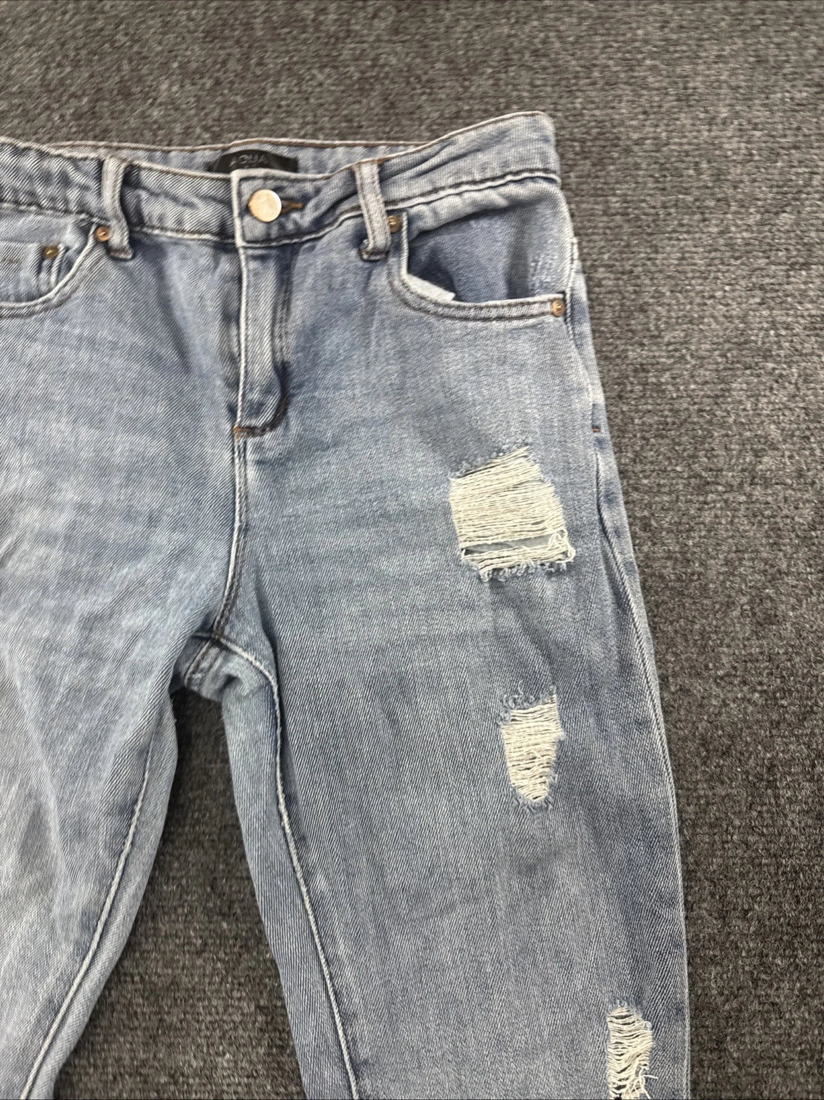 Aqua Girls Distressed Skinny Jeans Kids Size 10 Light Wash Stretch Denim