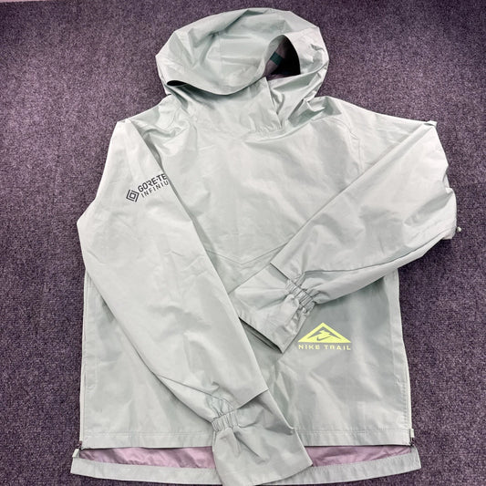 Nike Trail GORE-TEX Infinium Jacket Women XS Green Running DM7565-308