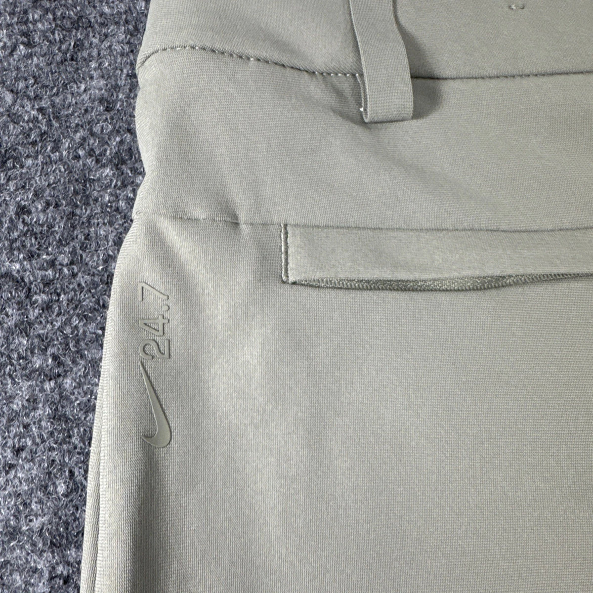 Nike 24:7 Dri-FIT Golf Pants Mens 38x32 Gray Stretch Performance Chino