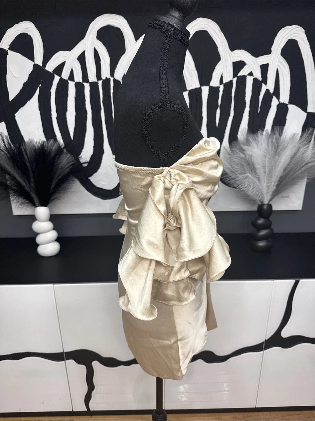 PrettyLittleThing Satin Off Shoulder Mini Dress Women’s US 4 Champagne Ruffle