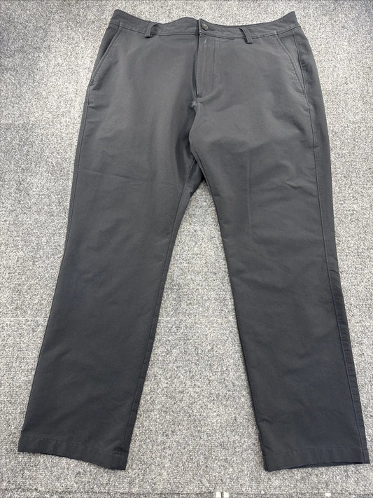 Under Armour Mens Golf Pants 38x30 Black Straight Leg Performance Casual