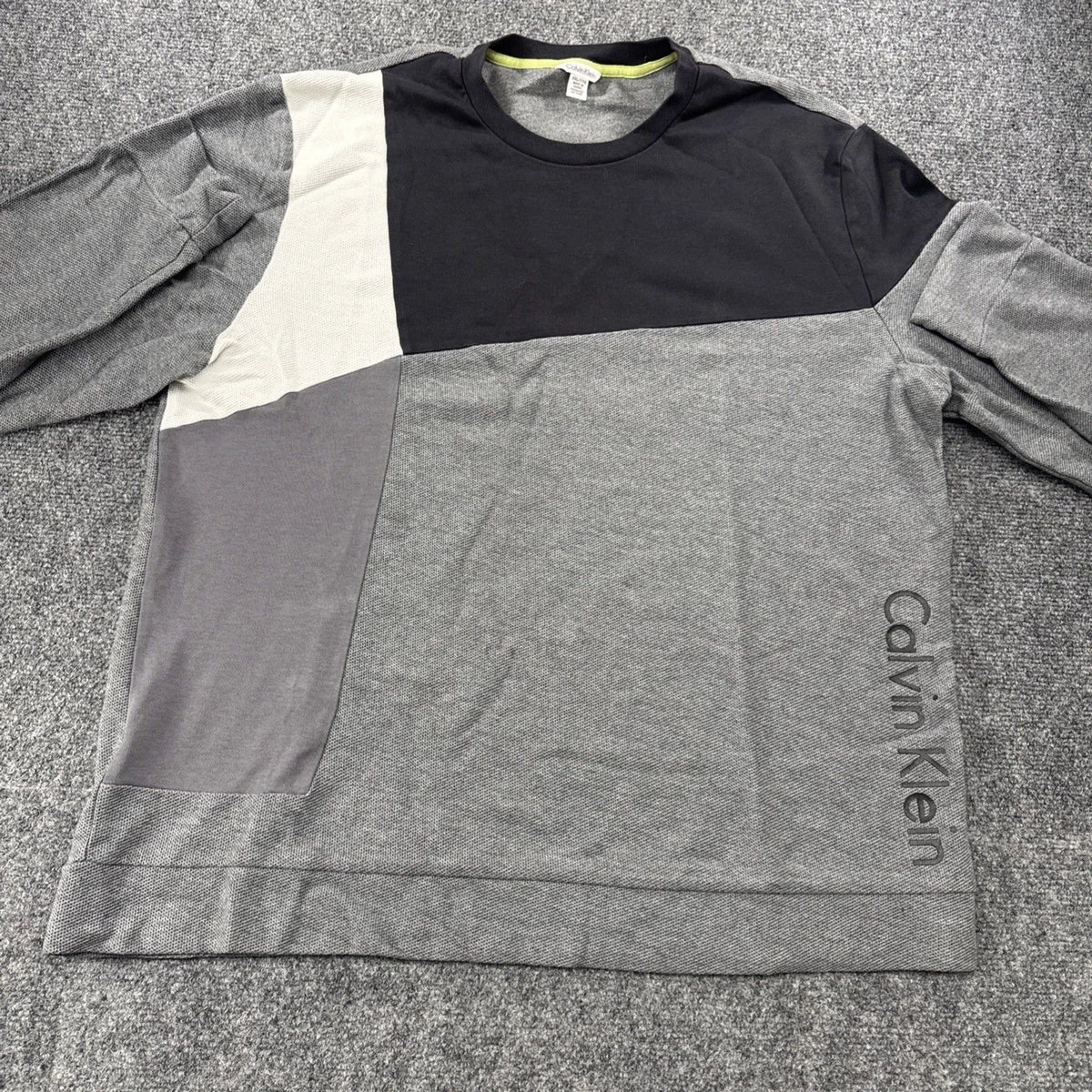 Calvin Klein Colorblock Sweatshirt XXL Gray Black Crewneck Pullover Logo