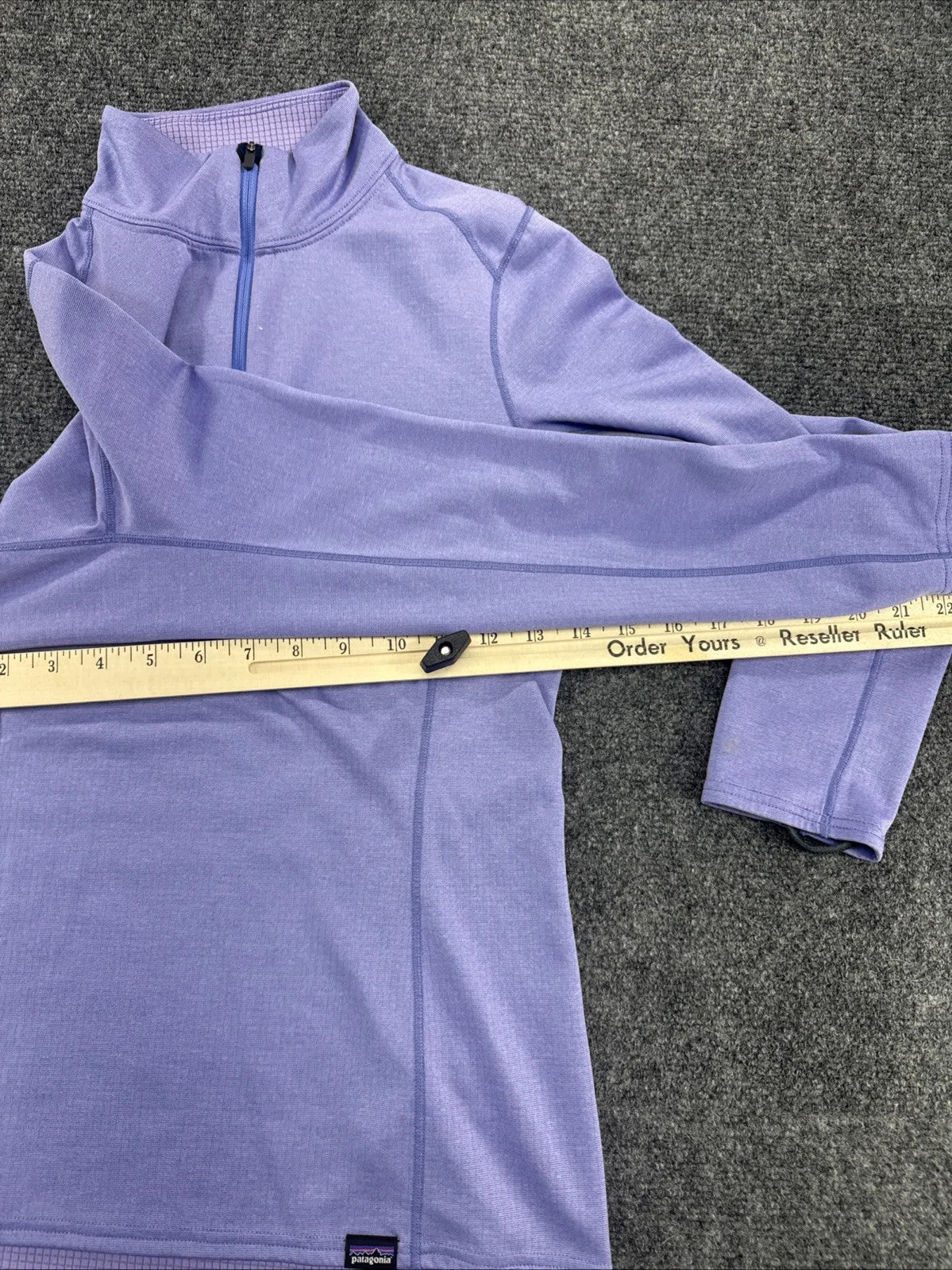 Patagonia Capilene Midweight 1/4 Zip Women’s XS Purple Baselayer Pullover