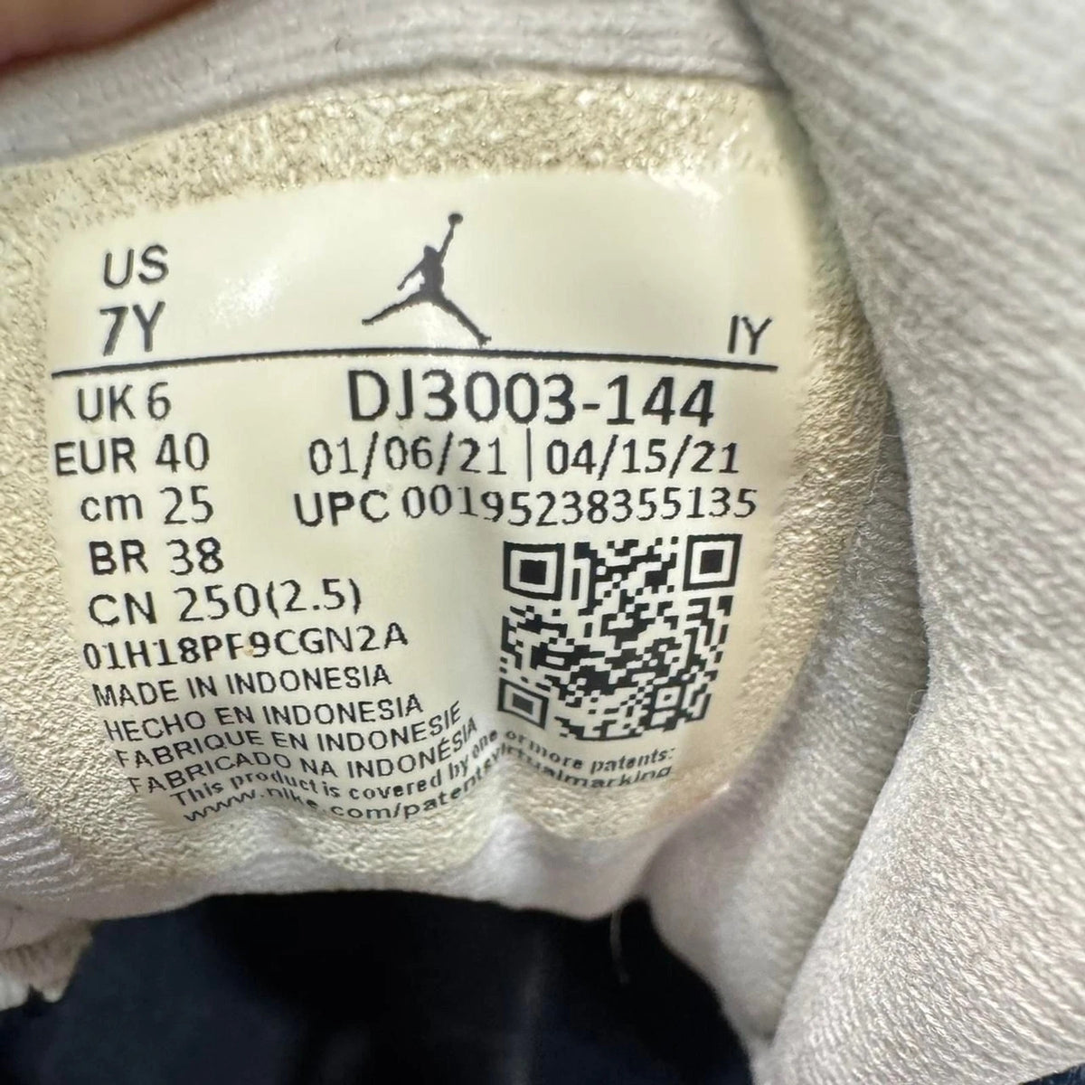 Air Jordan 13 Retro Obsidian GS 7Y Women 8.5 DJ3003-144 Pre-Owned