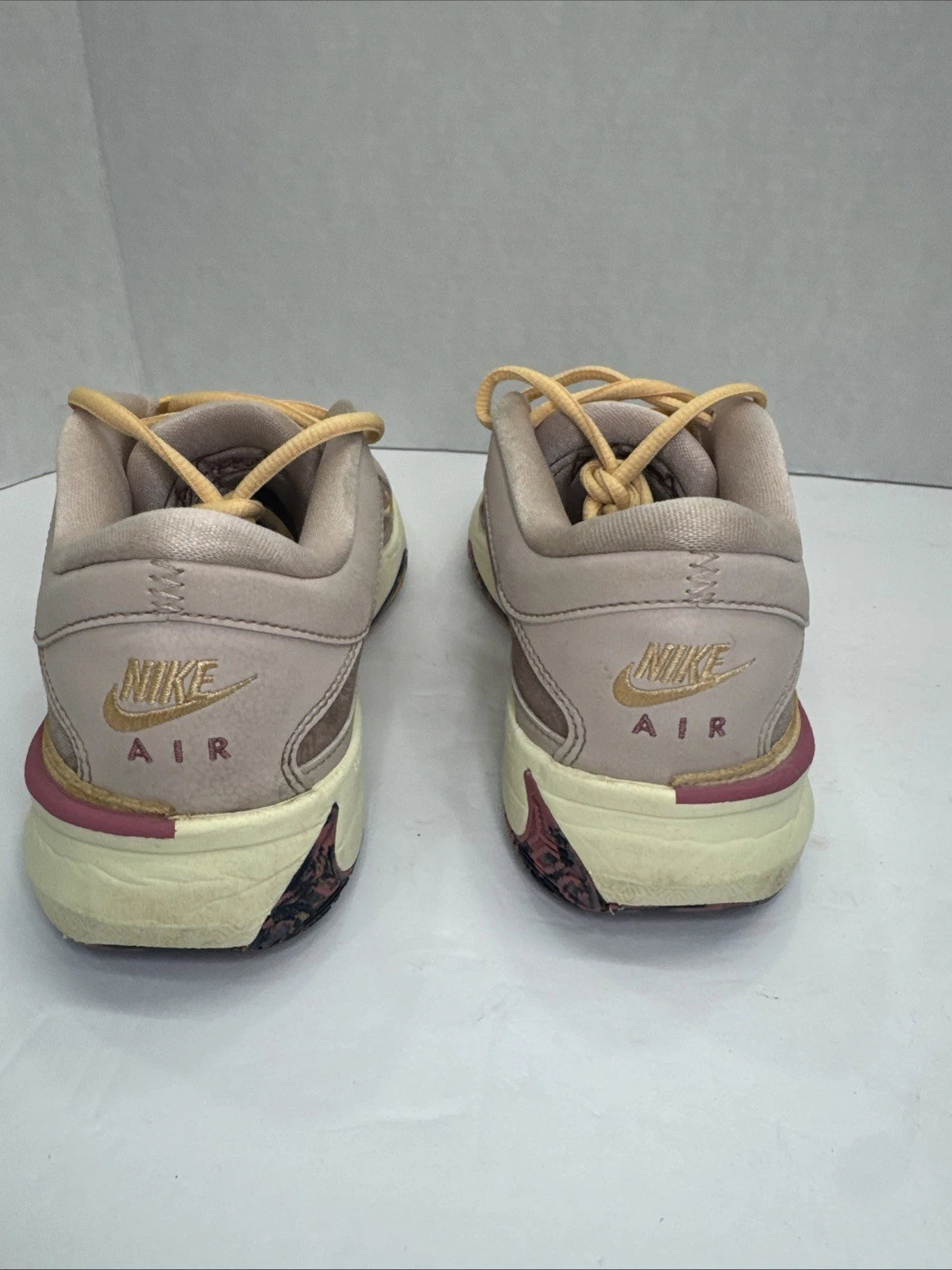 Nike Zoom Freak 5 Fossil Stone Men’s 8 Basketball Shoes DX4985-200