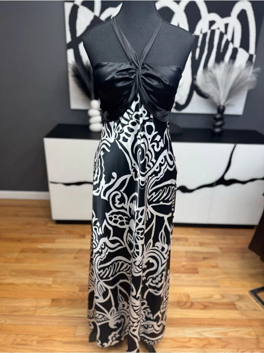 Betsy & Adam Black White Floral Halter Maxi Dress Women's Size 14 EUC Formal