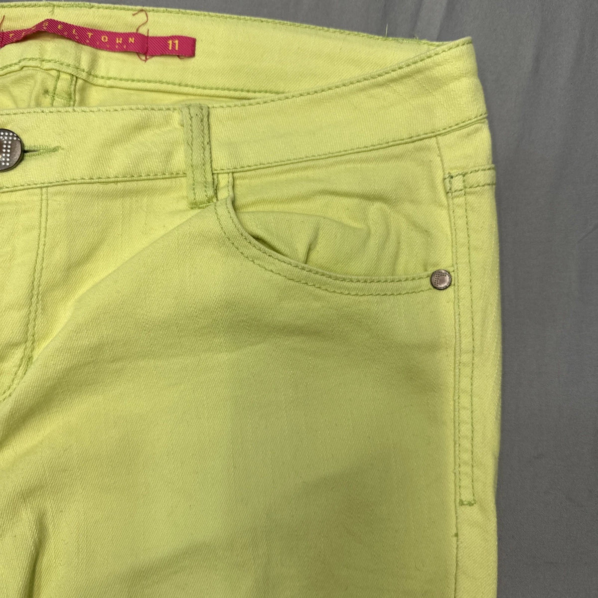 Vintage Tinseltown Yellow Slim Fit Jeans Women's 11 Y2K 90s Denim Pants EUC