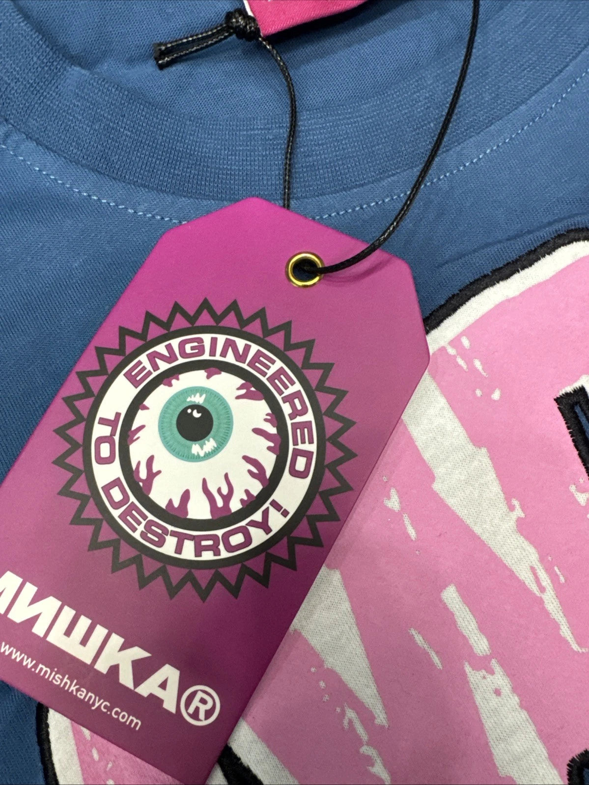 Mishka MNWKA Blue and Pink Short Sleeve T Mens Large BNWT