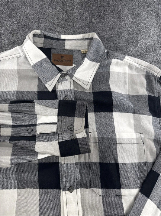 Woolrich Flannel Shirt Mens XXL Gray Black Buffalo Plaid Button Up BNWOT