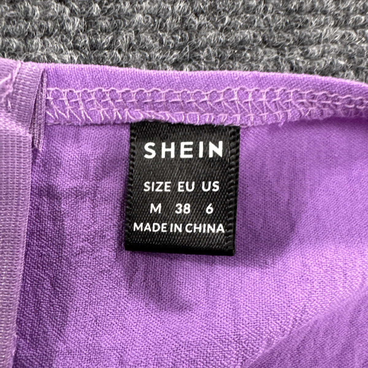 SHEIN Lavender Wrap Romper Women’s Medium US 6 Tie Waist Short Sleeve