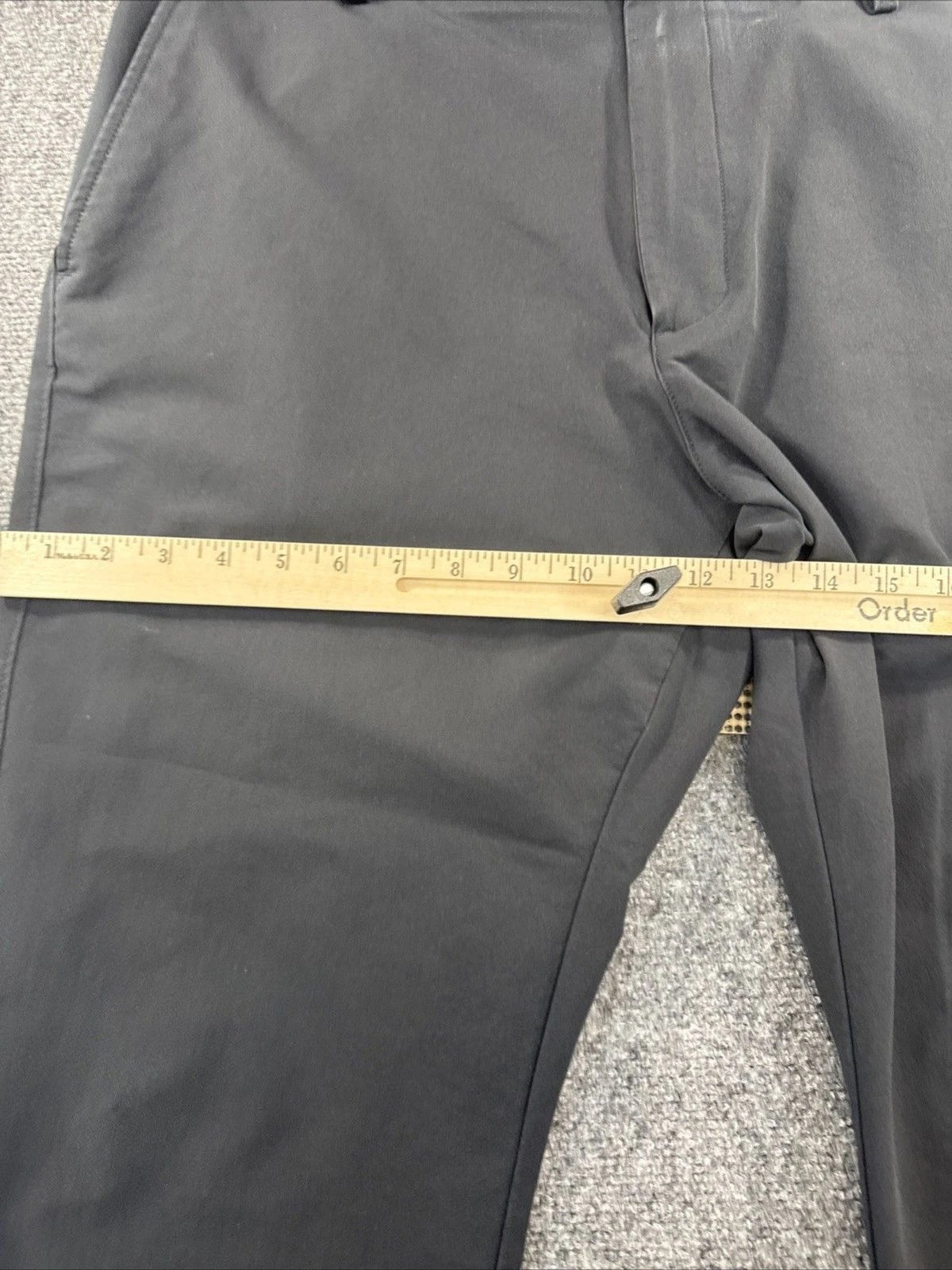 Under Armour Mens Golf Pants 38x30 Black Straight Leg Performance Casual