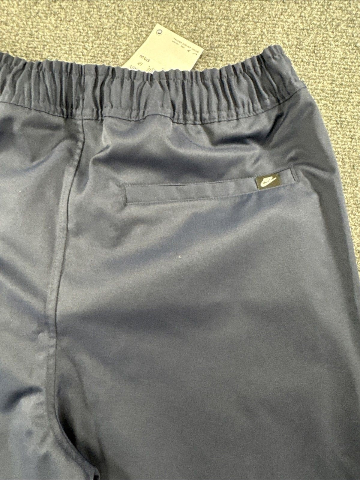 Nike Club Woven Tapered Chino Pants Men’s M Obsidian Navy NWT HJ1997-451