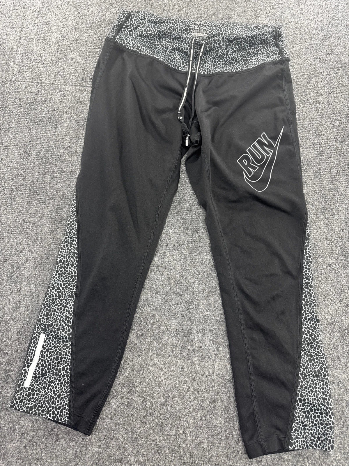 Nike Dri-FIT Women’s S Running Tights Black Animal Print Reflective Pocket