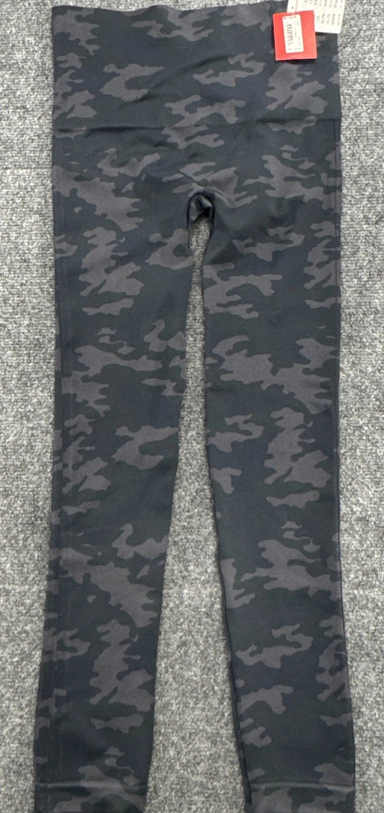SPANX Look At Me Now Seamless Leggings Womens M Green Camo High Rise BNWT