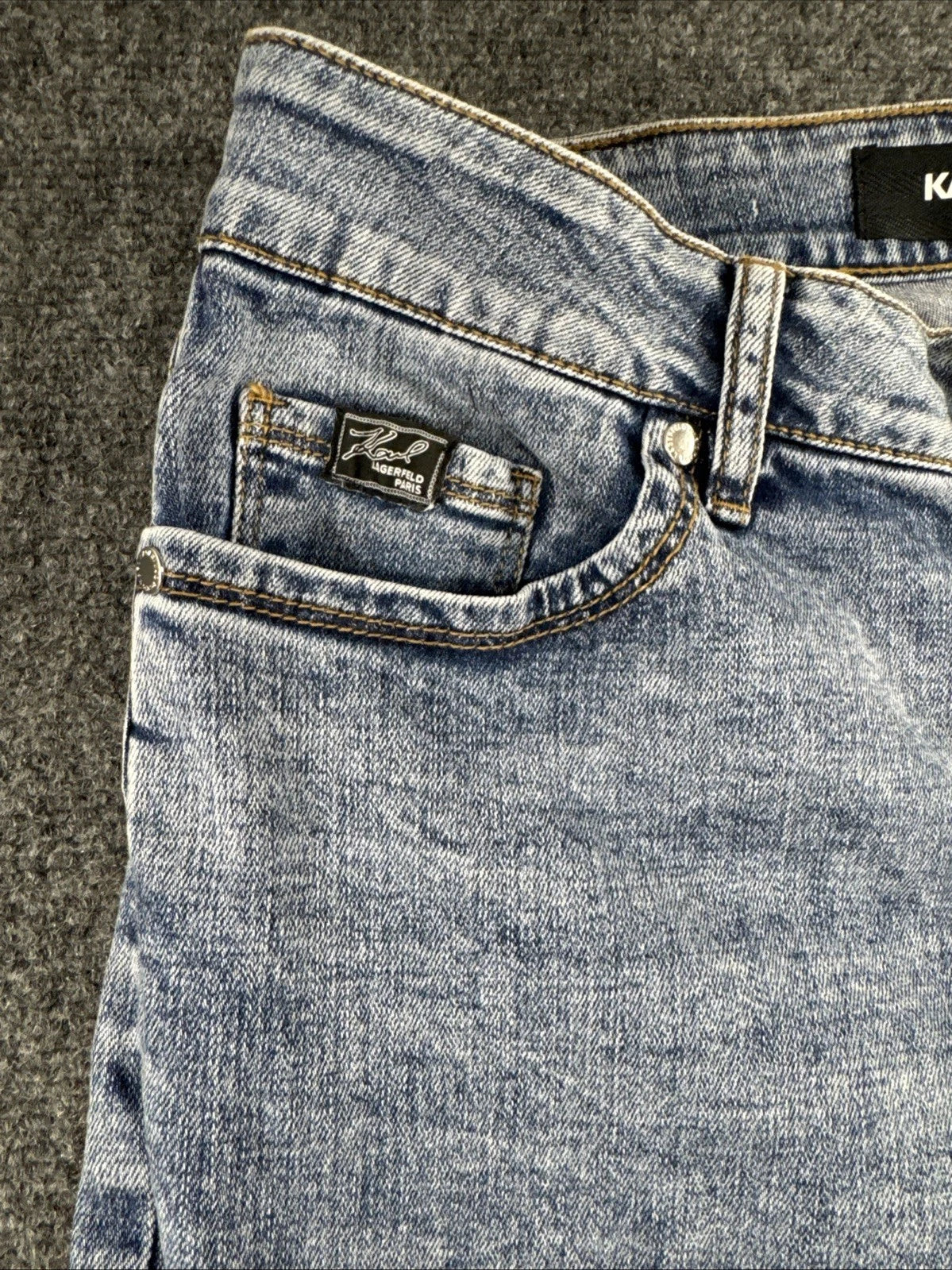 Karl Lagerfeld Paris Women Jeans Size 8 Light Wash Logo Embroidered Straight Leg