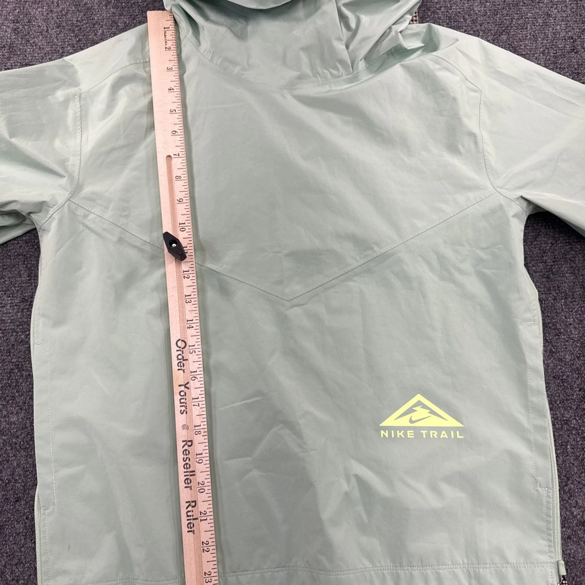 Nike Trail GORE-TEX Infinium Jacket Women XS Green Running DM7565-308