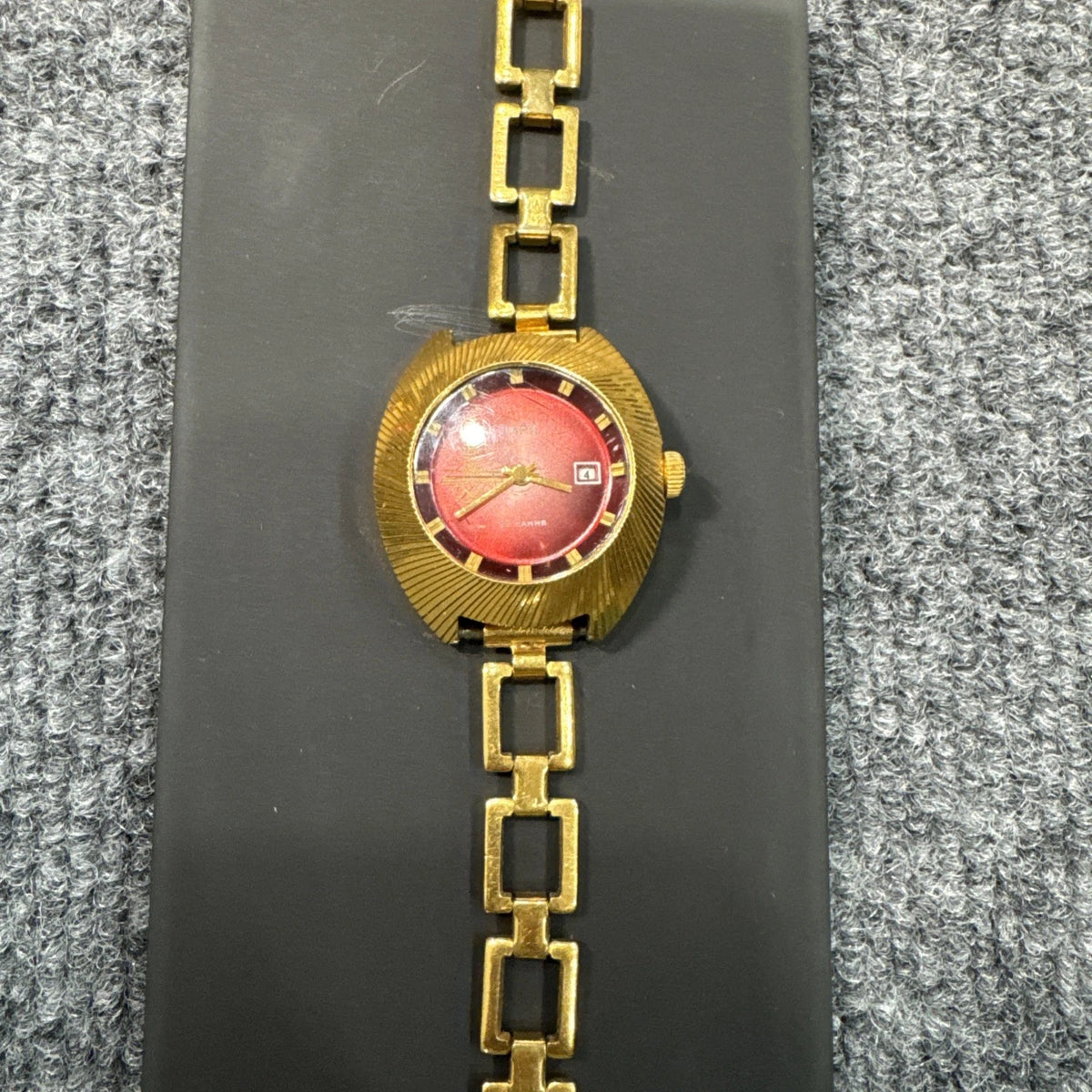 Vintage Zarya 22 Jewels Moscow 1980 Olympics USSR Mechanical Watch Working