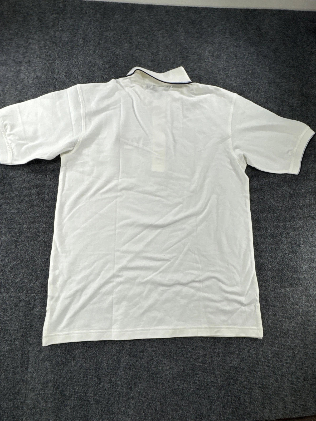 Outer Banks YMCA Polo Shirt Men’s Medium White Performance Golf Casual Uniform
