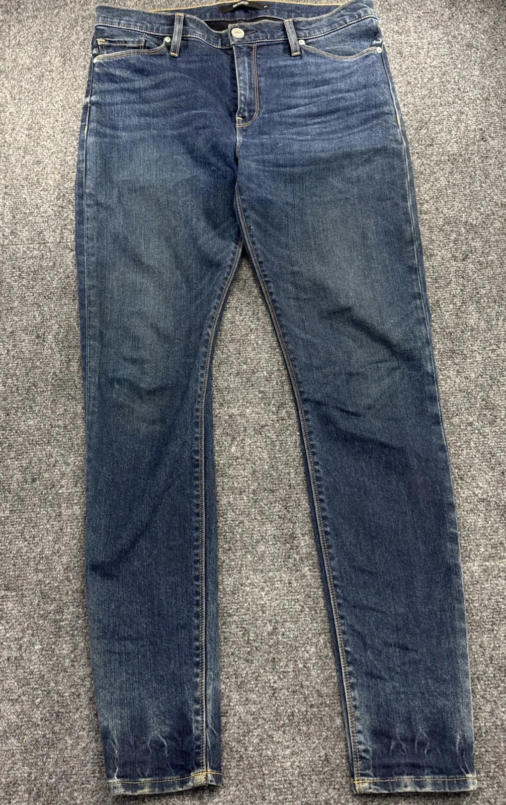 Hudson Women’s Size 30 Blue Wash Slim Straight 5 Pocket Denim Jeans