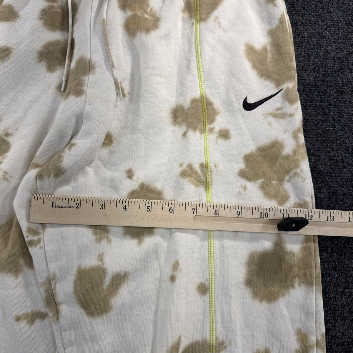 Nike Sportswear Fleece Tie-Dye Joggers Women’s Large DM6363-029