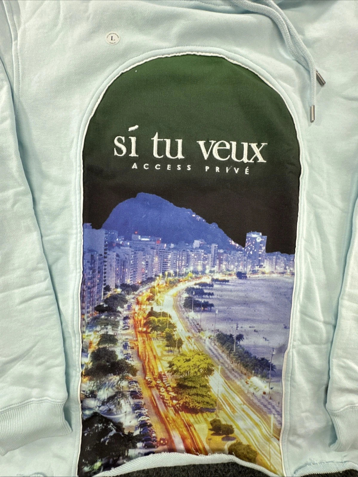 Sí Tu Veux Riviera Hoodie Men’s Large Delicate Blue Graphic Pullover NWT Luxury