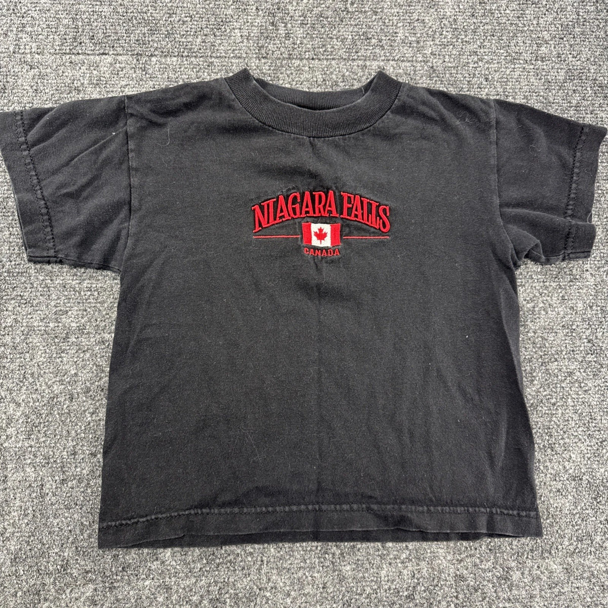 Vintage Niagara Falls Canada Embroidered T Shirt Kids Small Made USA Black