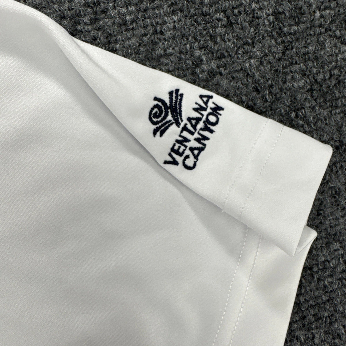 Greg Norman ML75 Ventana Canyon Golf Polo Men’s L PlayDry White Blue Stripe