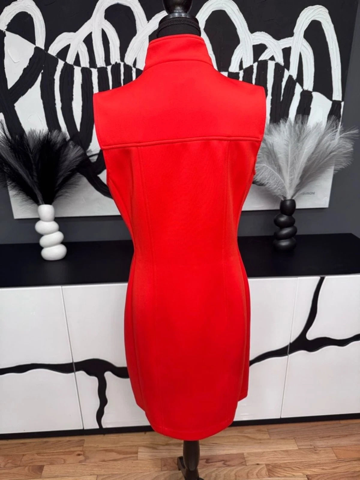 Tommy Hilfiger Dress Womens 12 Coral Red Sleeveless Gold Zip Mini Beltless EUC