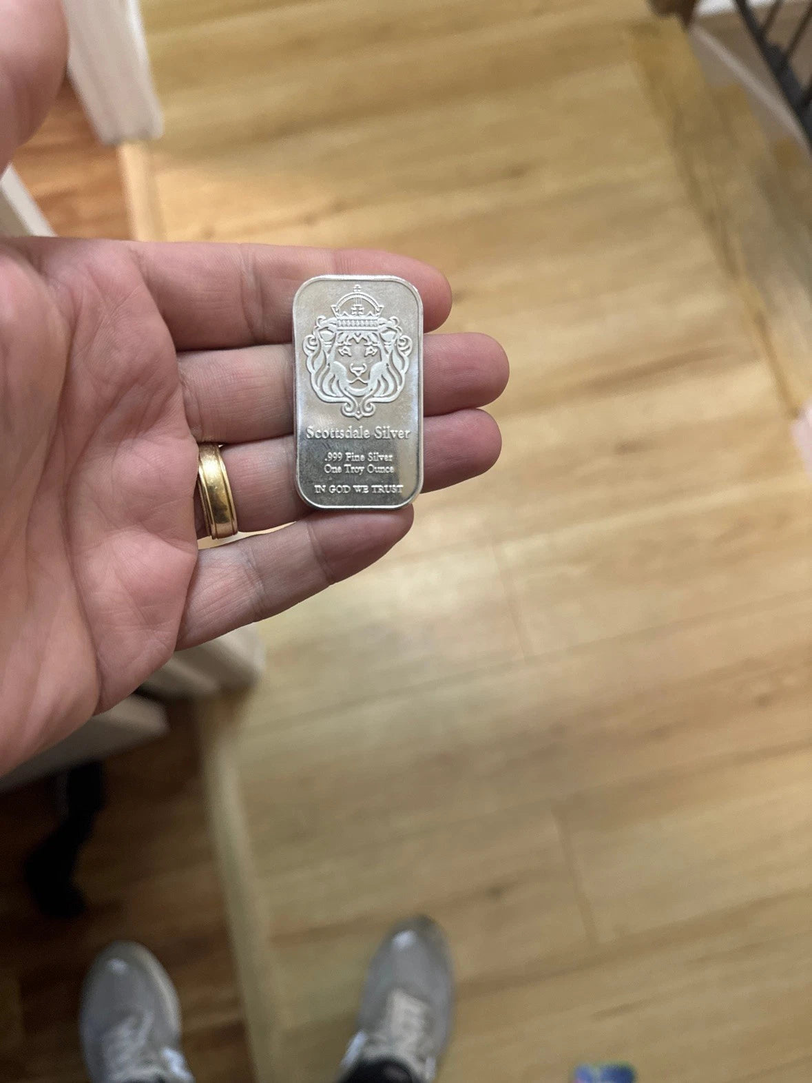 Scottsdale Mint 1 oz .999 Fine Silver Bar Lion Logo