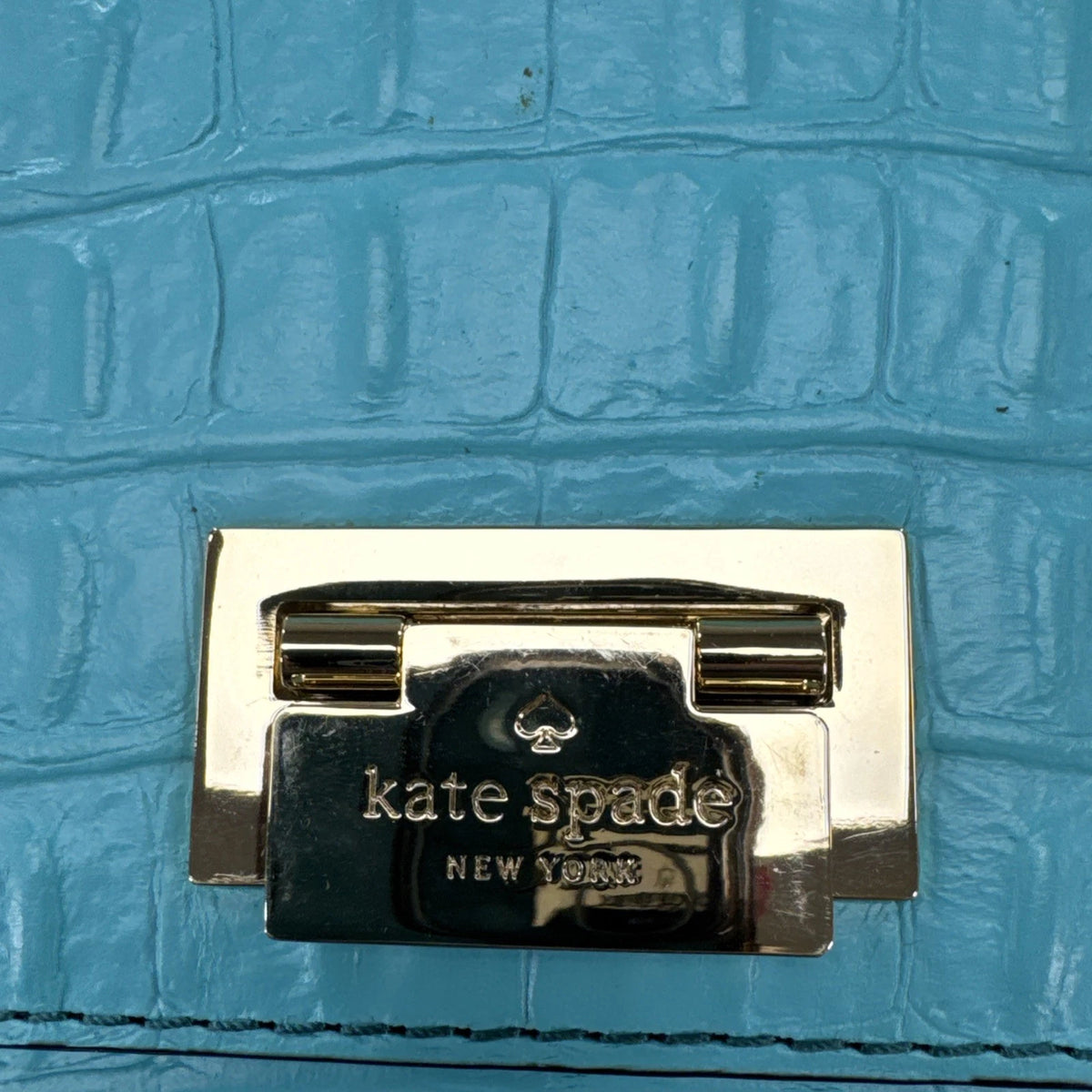 Kate Spade New York Turquoise Croc Embossed Leather Crossbody Clutch Purse