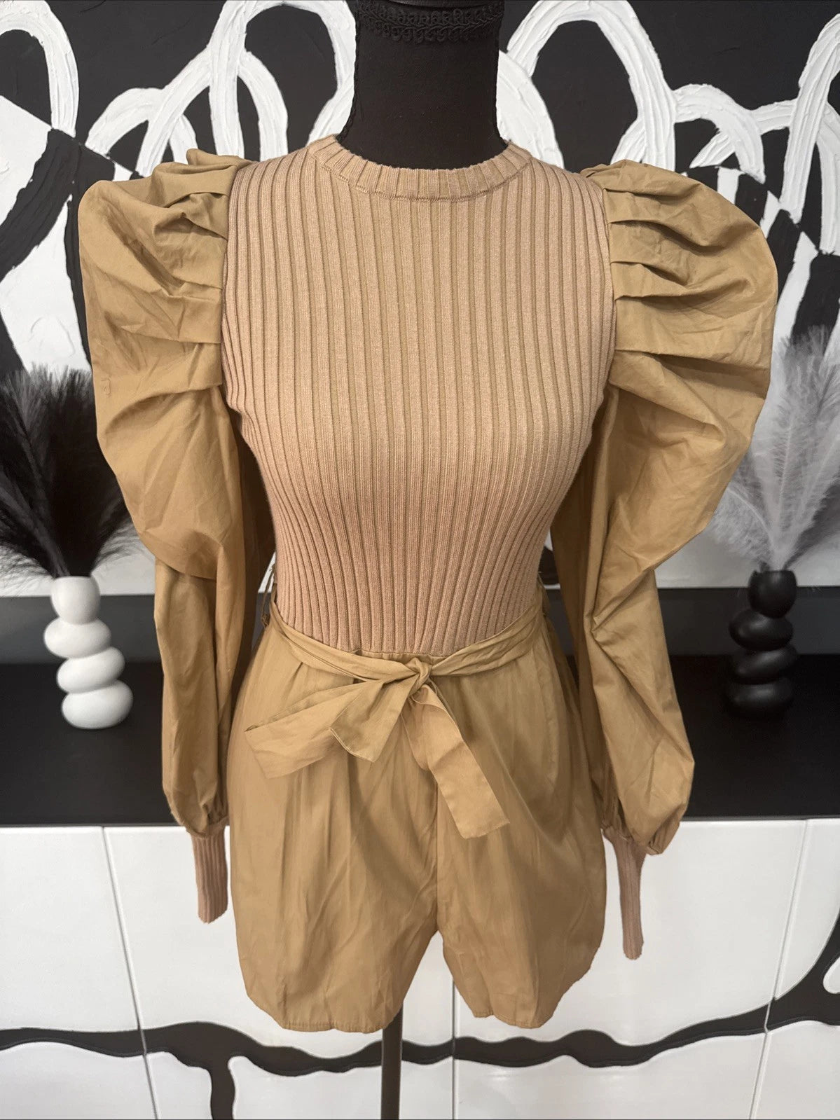 Missguided Taupe Balloon Sleeve Knit Playsuit Romper Women’s US 4 NWT