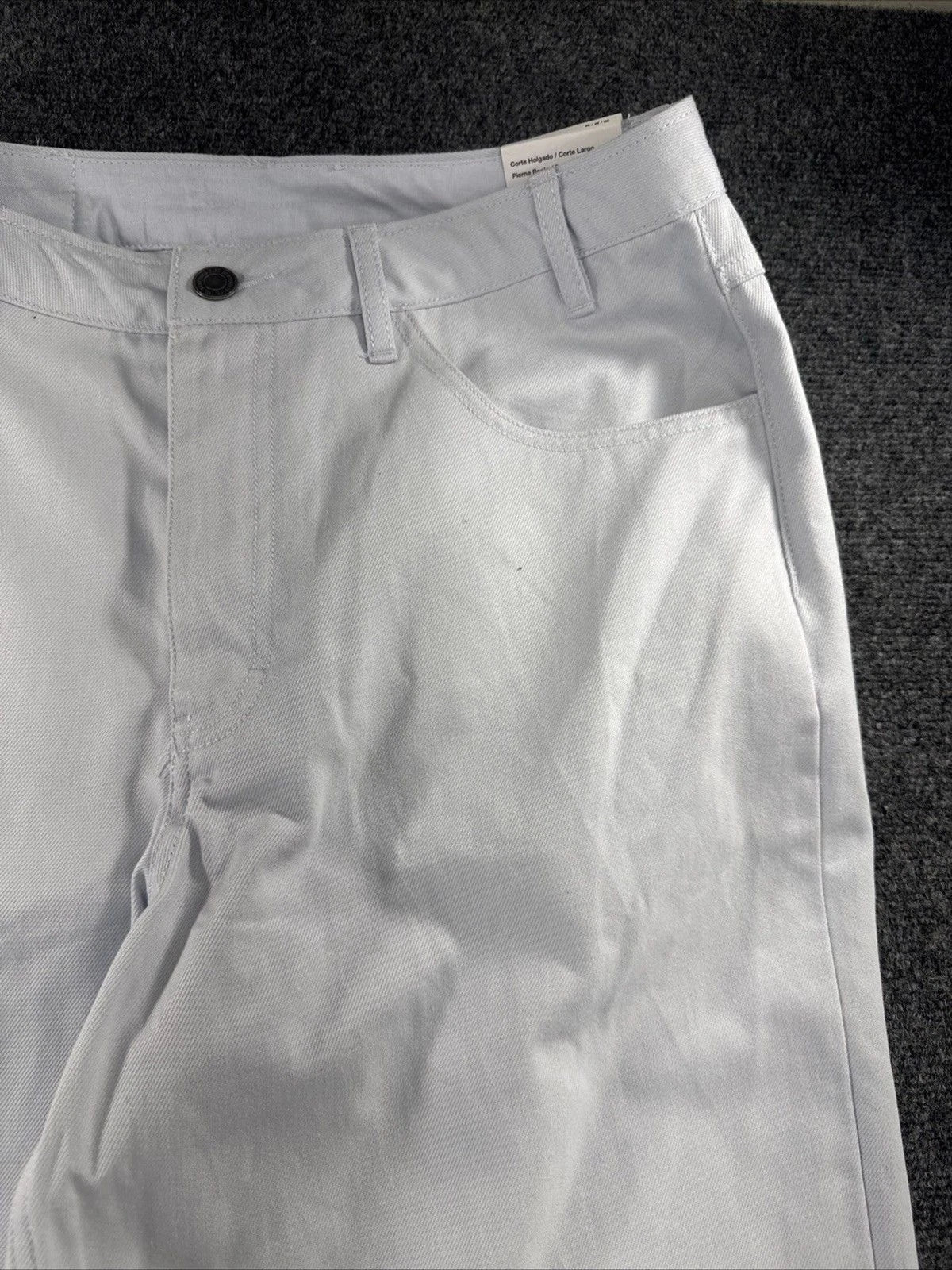 Nike SB Loose Fit Skate Pants Men’s 30 Light Gray Straight Leg NWT