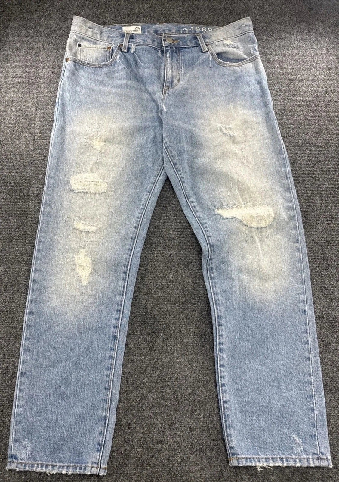 Gap 1969 Sexy Boyfriend Jeans Women’s 28 Light Wash Distressed Ripped