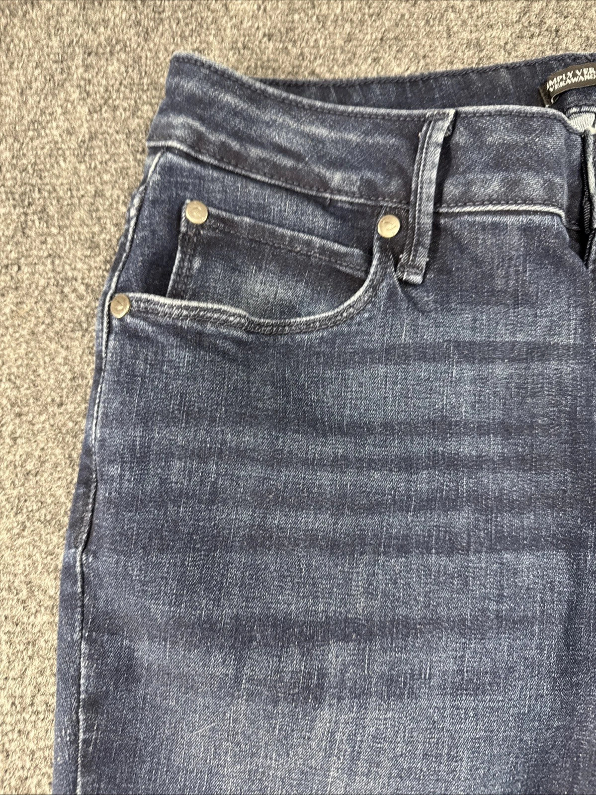 Simply Vera Vera Wang Mid Rise Bootcut Jeans Dark Wash Women’s Size 6