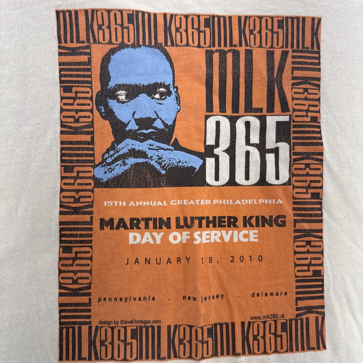 2010 MLK365 Martin Luther King Jr Day of Service Philadelphia T Shirt Large