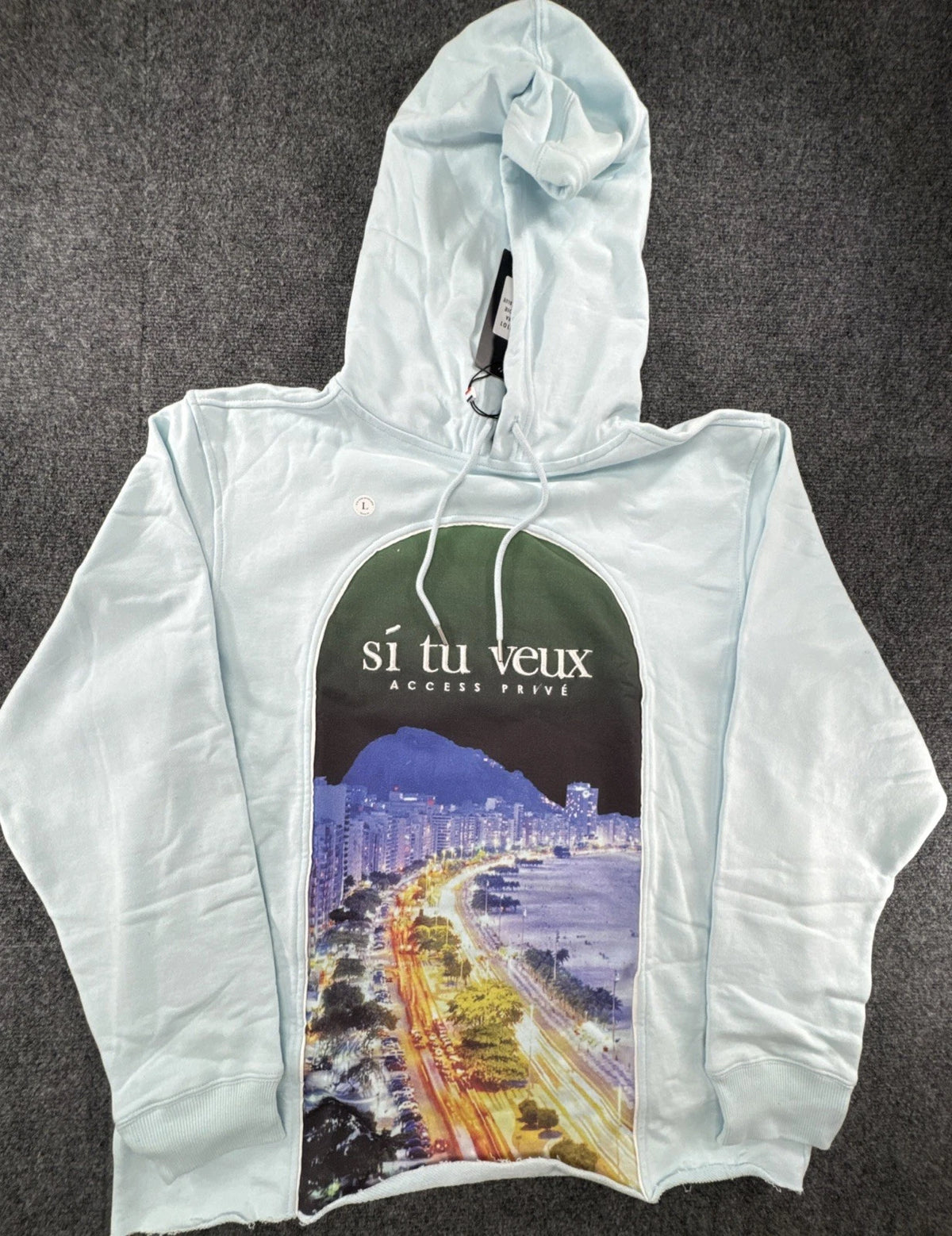 Sí Tu Veux Riviera Hoodie Men’s Large Delicate Blue Graphic Pullover NWT Luxury