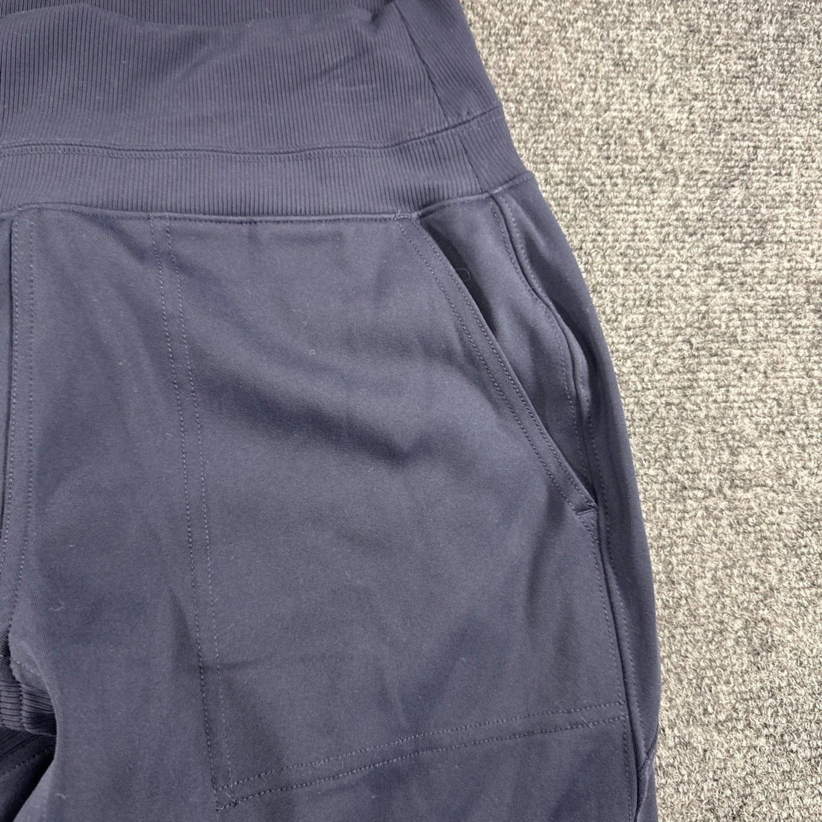 Athleta Women's Small Petite Navy Blue Zip Pocket Performance Joggers