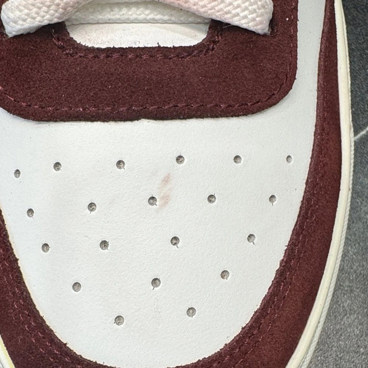 Baldinini Leather Sneakers Men’s EU 39 US 6 White Burgundy Made in Italy