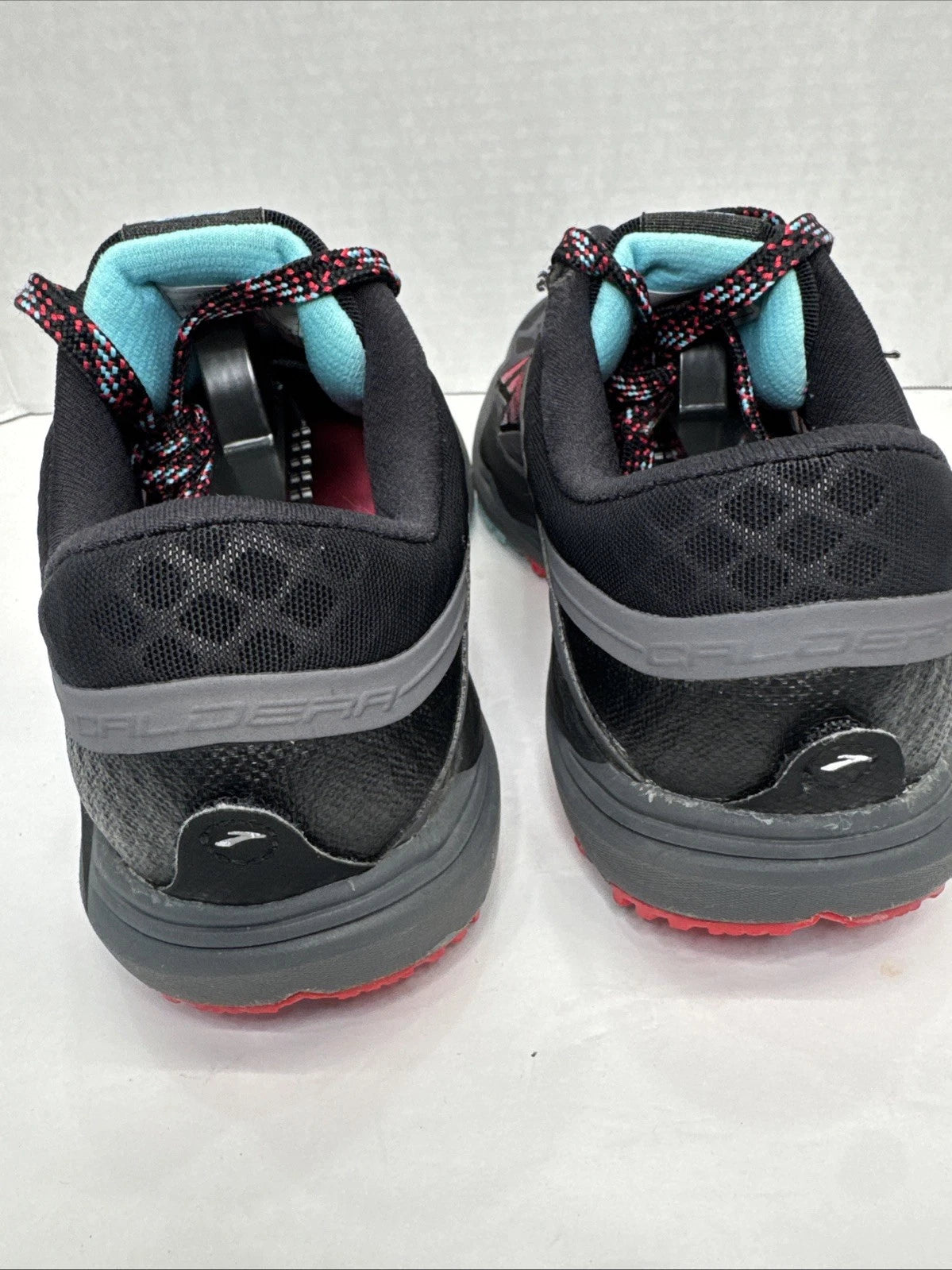 Brooks Caldera Women’s 7.5 Trail Running Shoes Black Pink Aqua 1202321B065