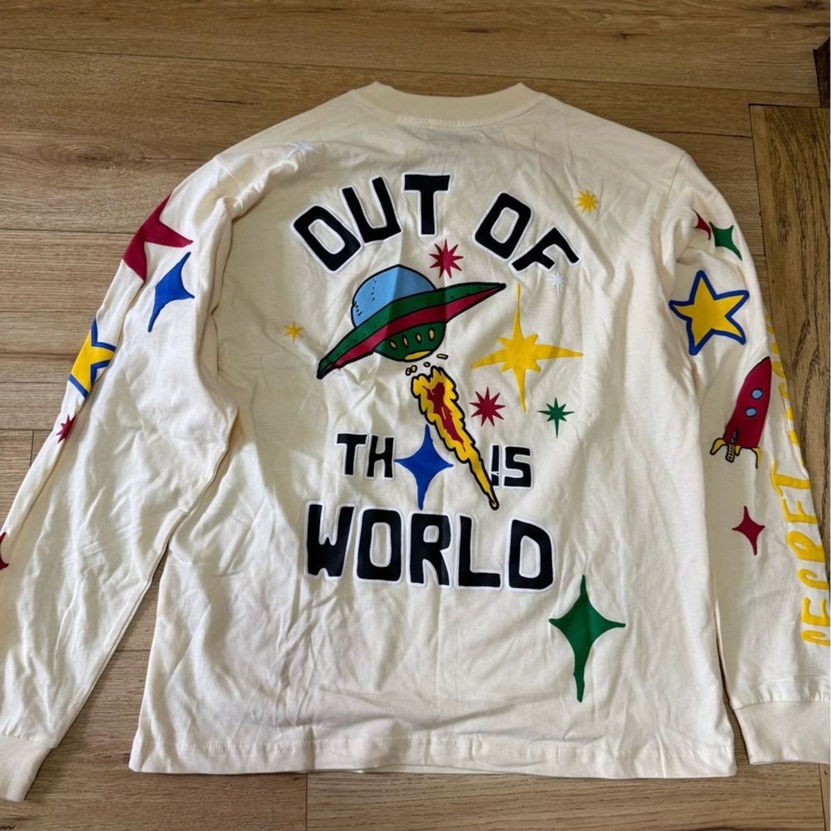 First Row Out Of This World Shirt Men’s Small Beige Graphic Long Sleeve NWT