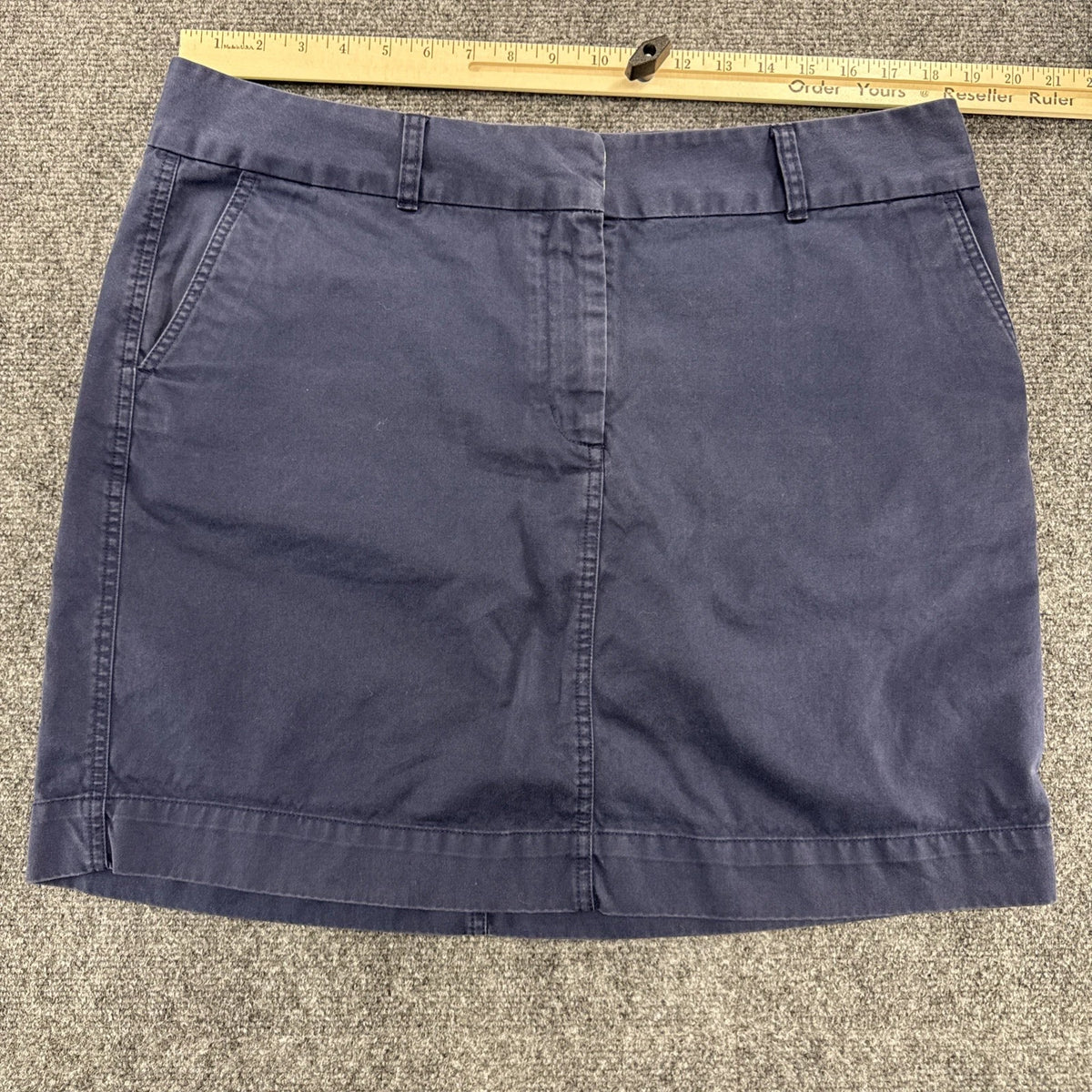 Vineyard Vines by Shep & Ian Women's Navy Cotton Mini Chino Skirt Whale