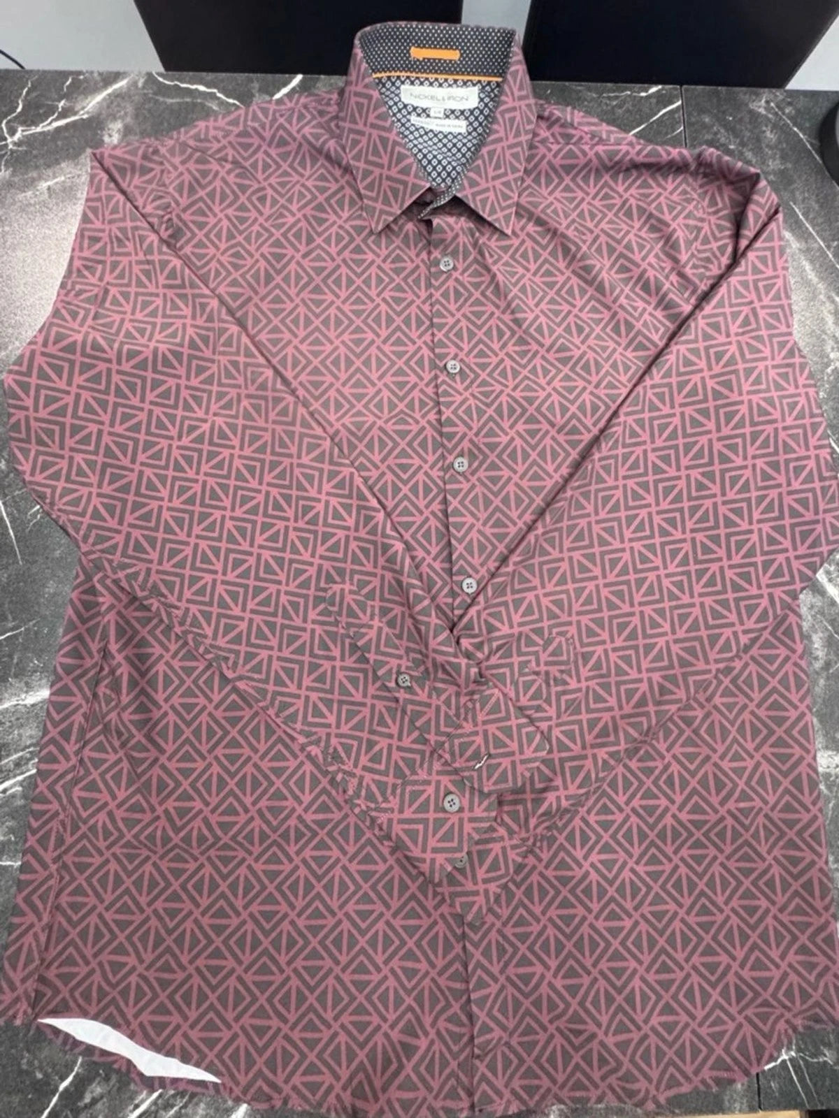 Nickel & Iron Men's Large Maroon Geometric Button Down Shirt Lightweight