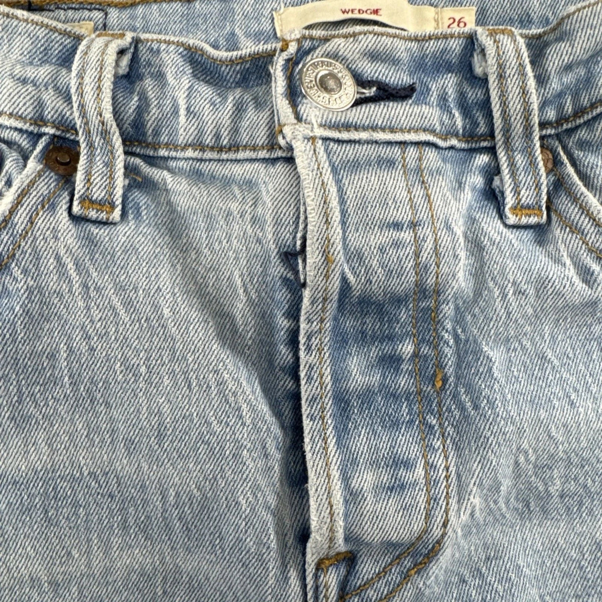 Levi’s Premium Wedgie Straight Ankle Jeans Women’s 26 Light Wash 26 Inseam