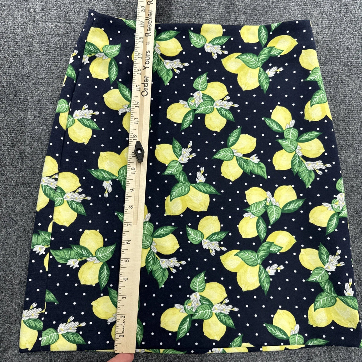 Talbots Petites Lemon Print A-Line Skirt Navy Yellow Size 2P Women’s